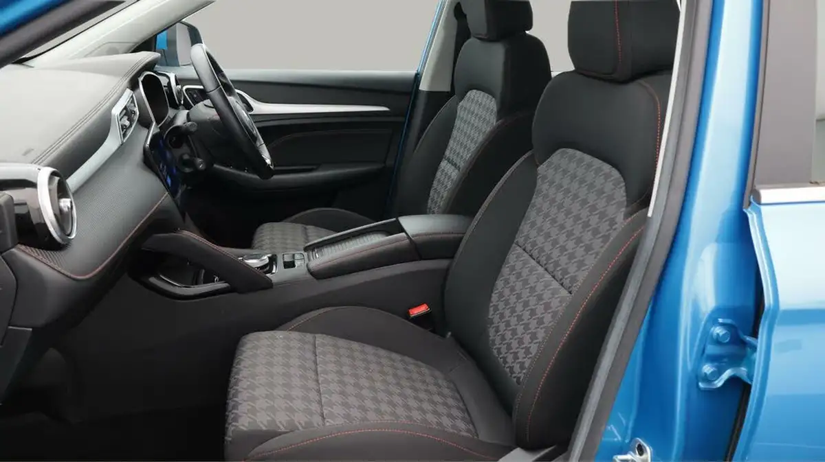 2022-mg-zs-suv-e-se-ev-176ps-big-14