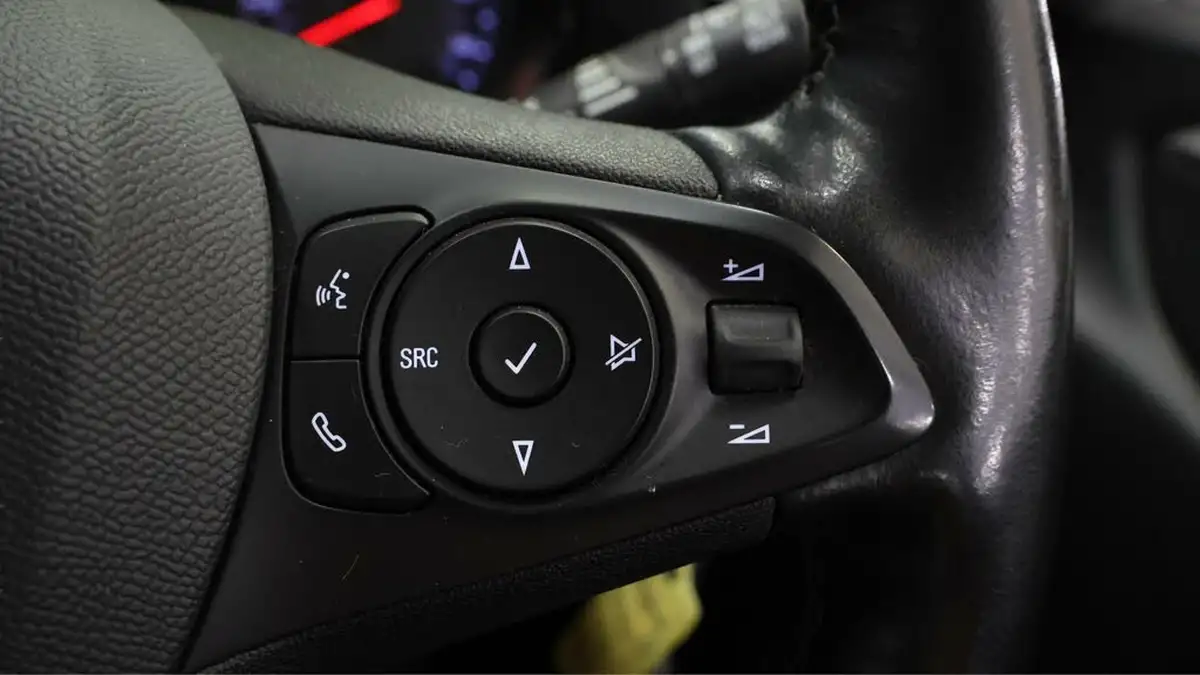 2020-vauxhall-corsa-12i-se-premium-big-22