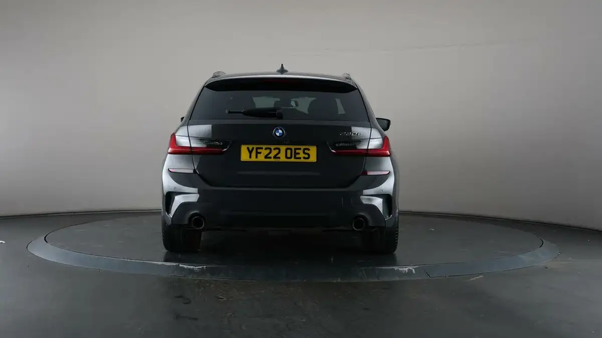 2022-bmw-3-series-20-330e-m-sport-pro-edition-touring-5d-big-26