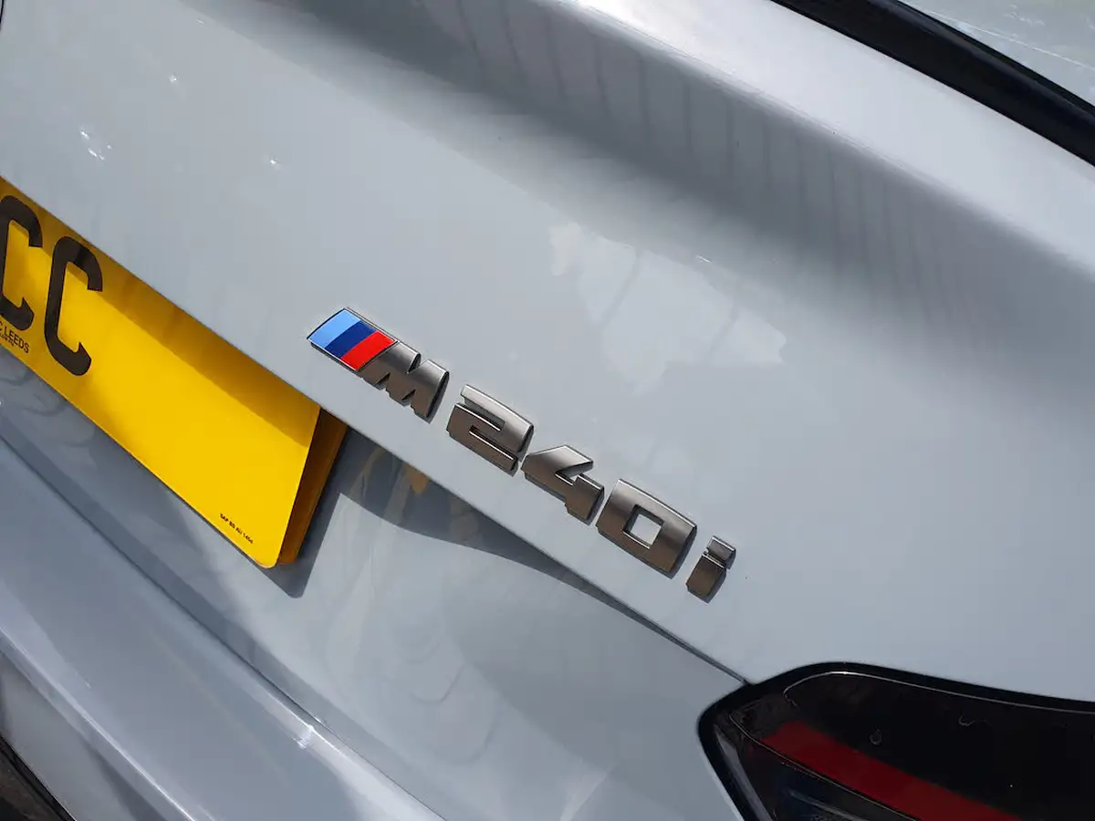 2022-bmw-2-series-30-m240i-big-23