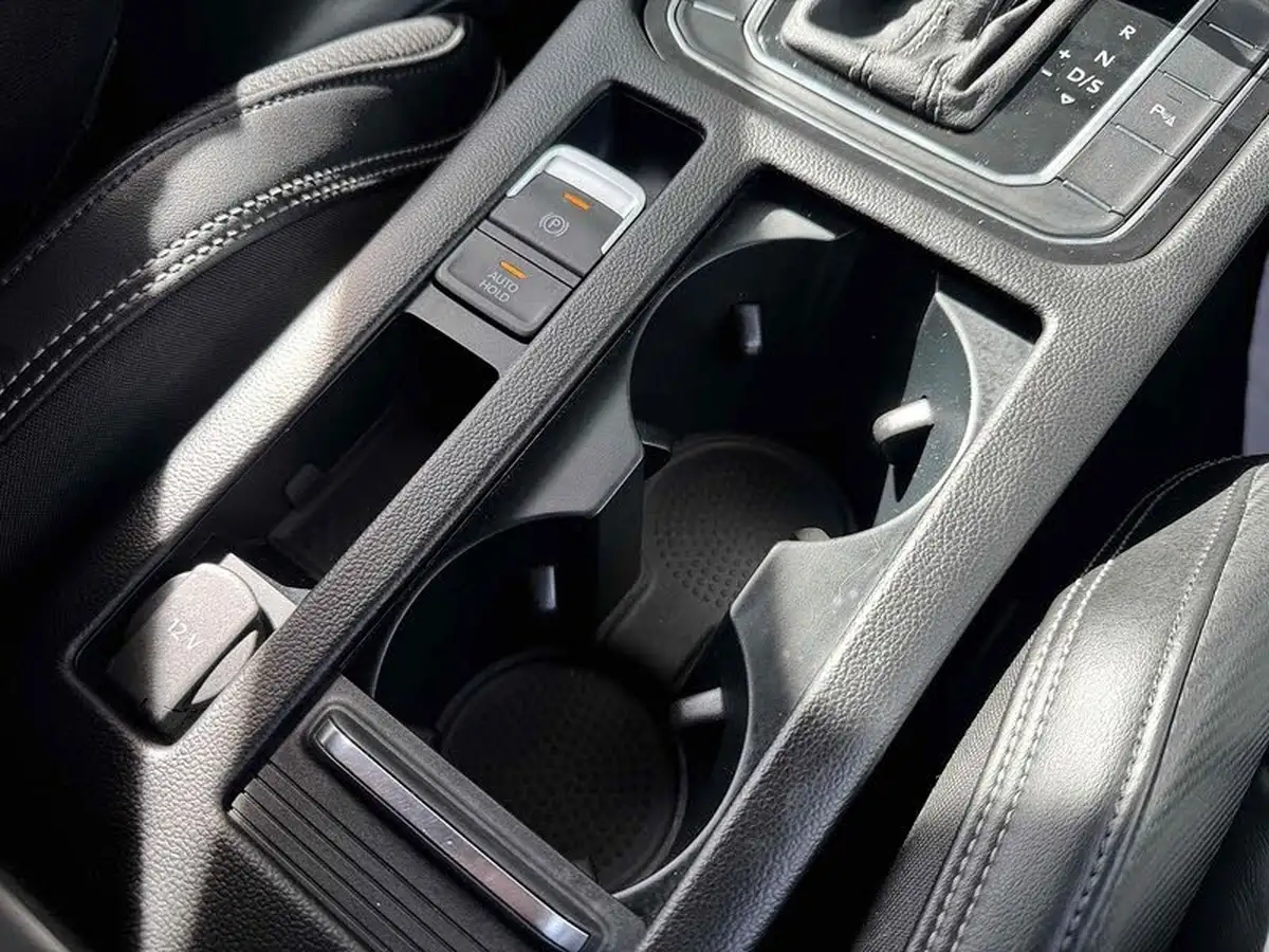 2020-volkswagen-passat-15-tsi-r-line-estate-5d-dsg-big-31