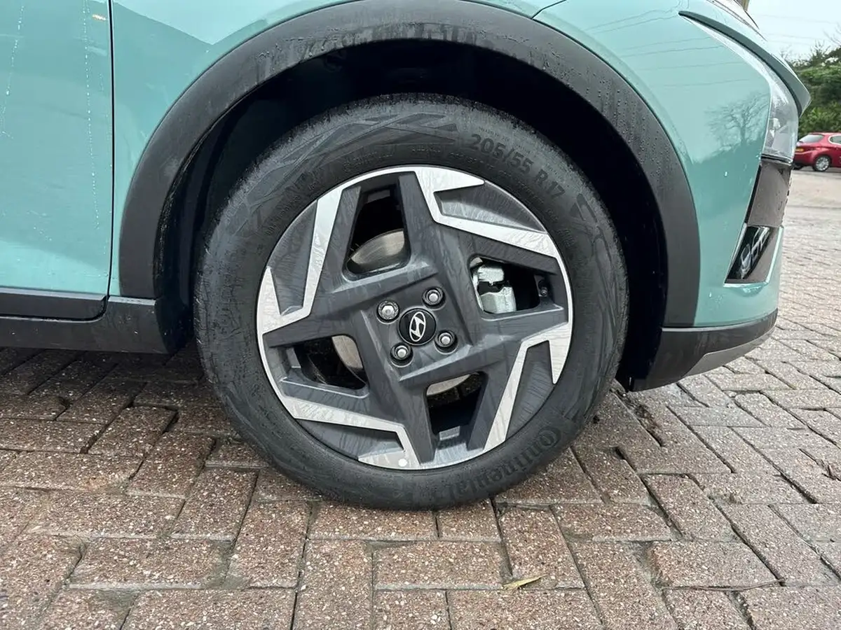2024-hyundai-bayon-10-t-gdi-ultimate-100ps-7dct-big-8