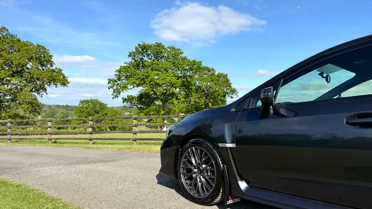 2016-subaru-wrx-25-sti-type-uk-big-27