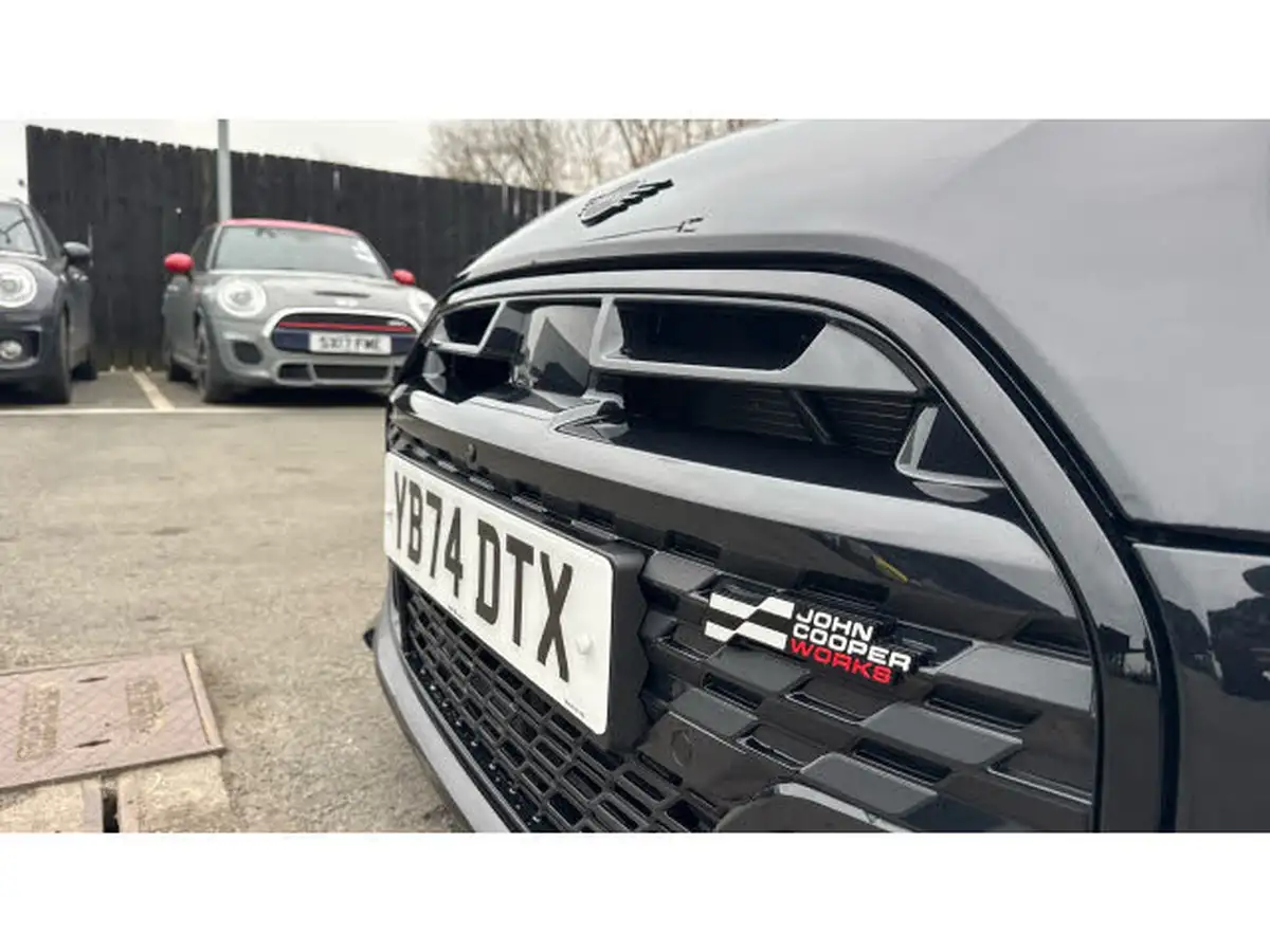 2024-mini-cooper-15-cooper-c-sport-3d-big-47