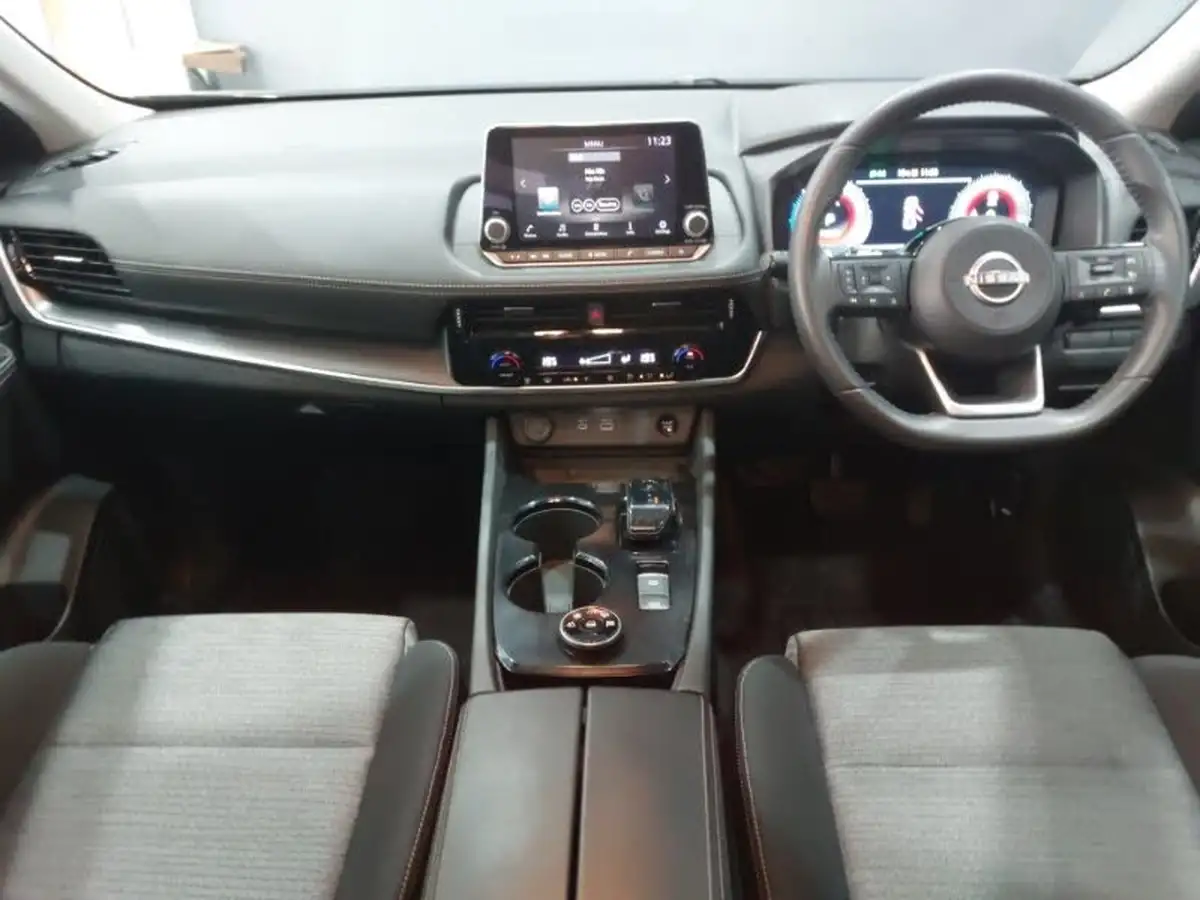 2024-nissan-x-trail-15-e-power-acenta-premium-213ps-7-seat-e-4orce-big-2