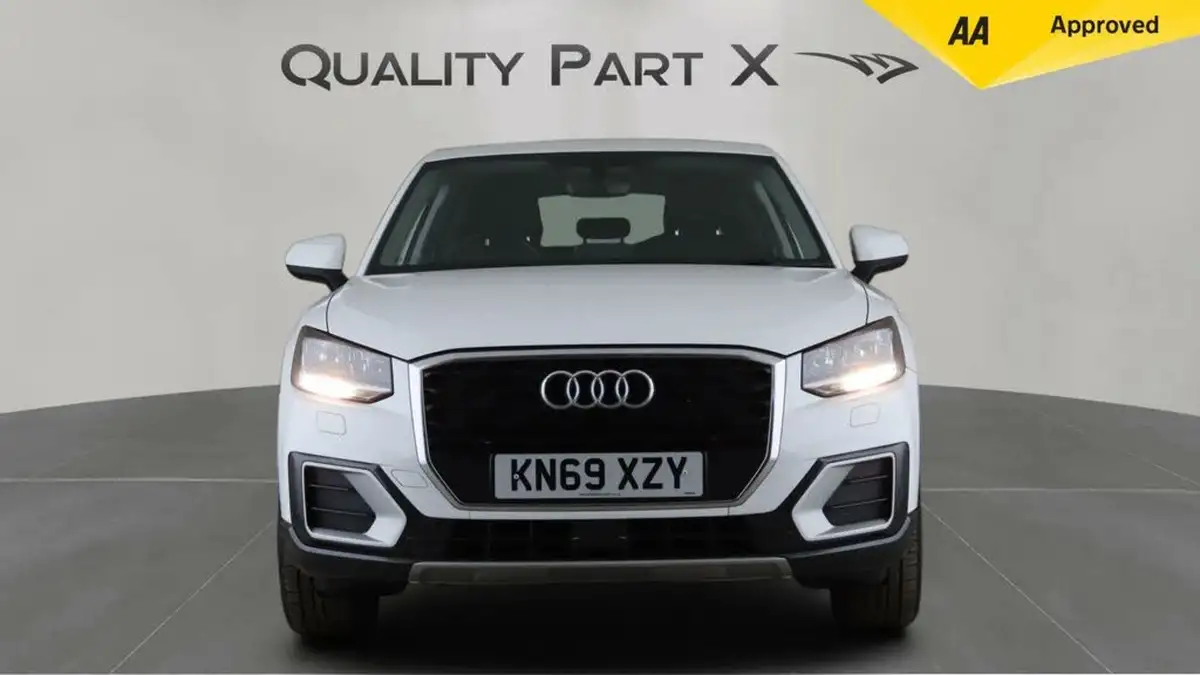 2019-audi-q2-16-30-tdi-sport-big-1