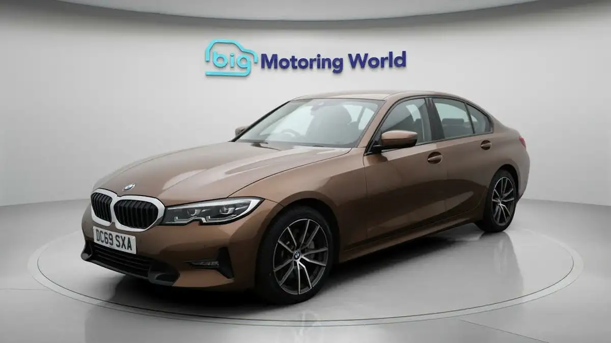 2020-bmw-3-series-20-330i-sport-saloon-4d-big-3