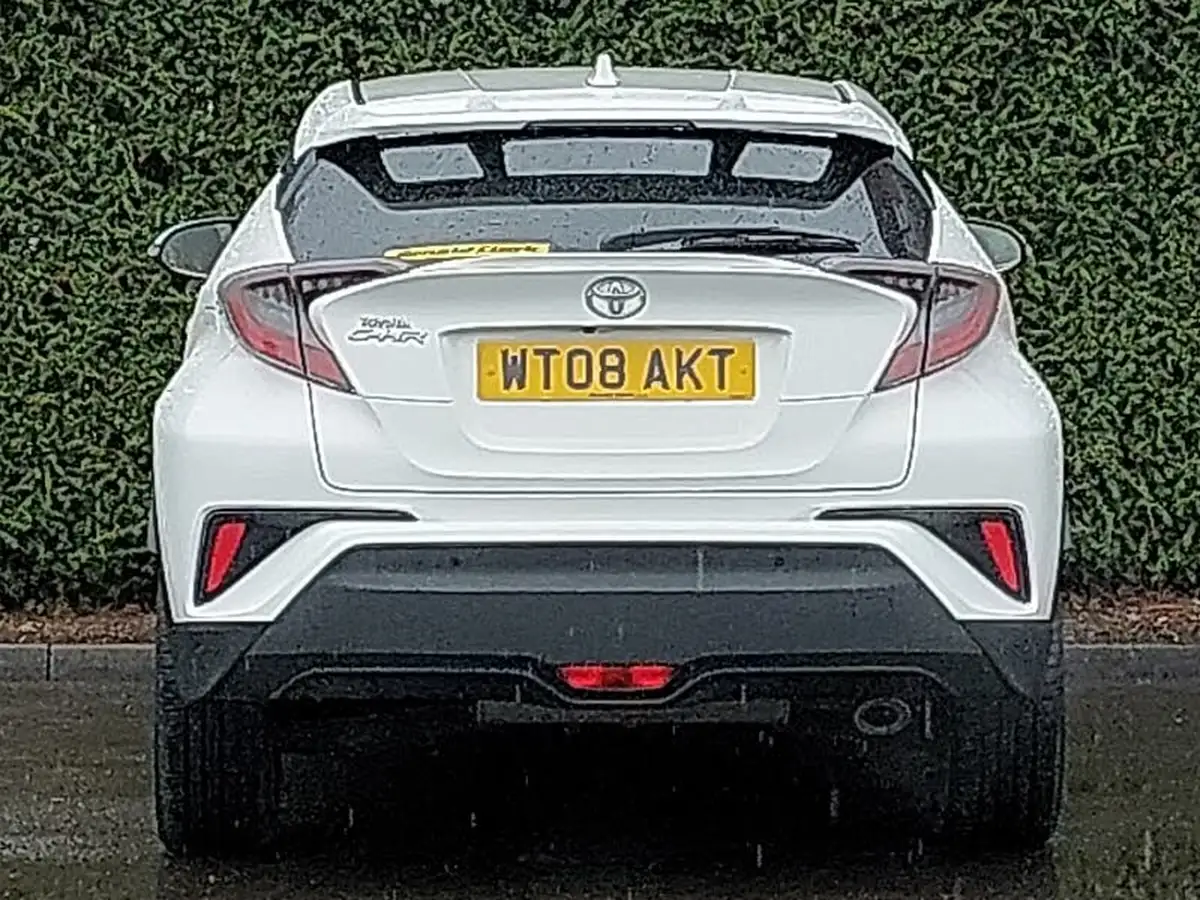 2019-toyota-c-hr-12-excel-big-17
