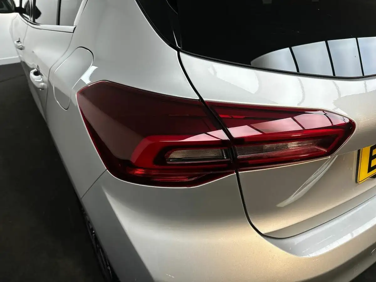2022-ford-focus-10t-titanium-vignale-125ps-hatchback-big-32