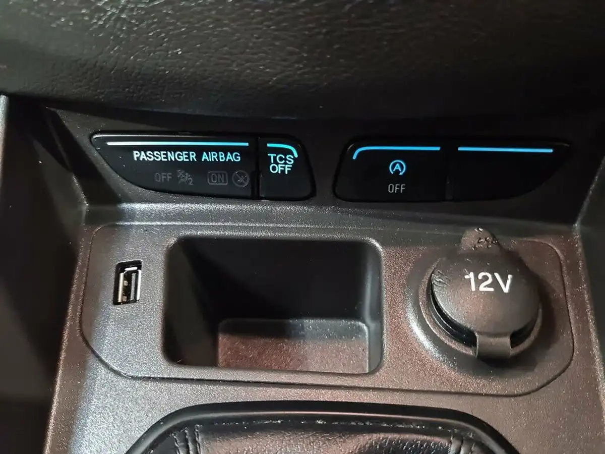 2021-ford-transit-courier-10t-leader-ecoboost-big-25
