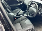 2018-volvo-v40-20td-d2-momentum-nav-plus-small-2