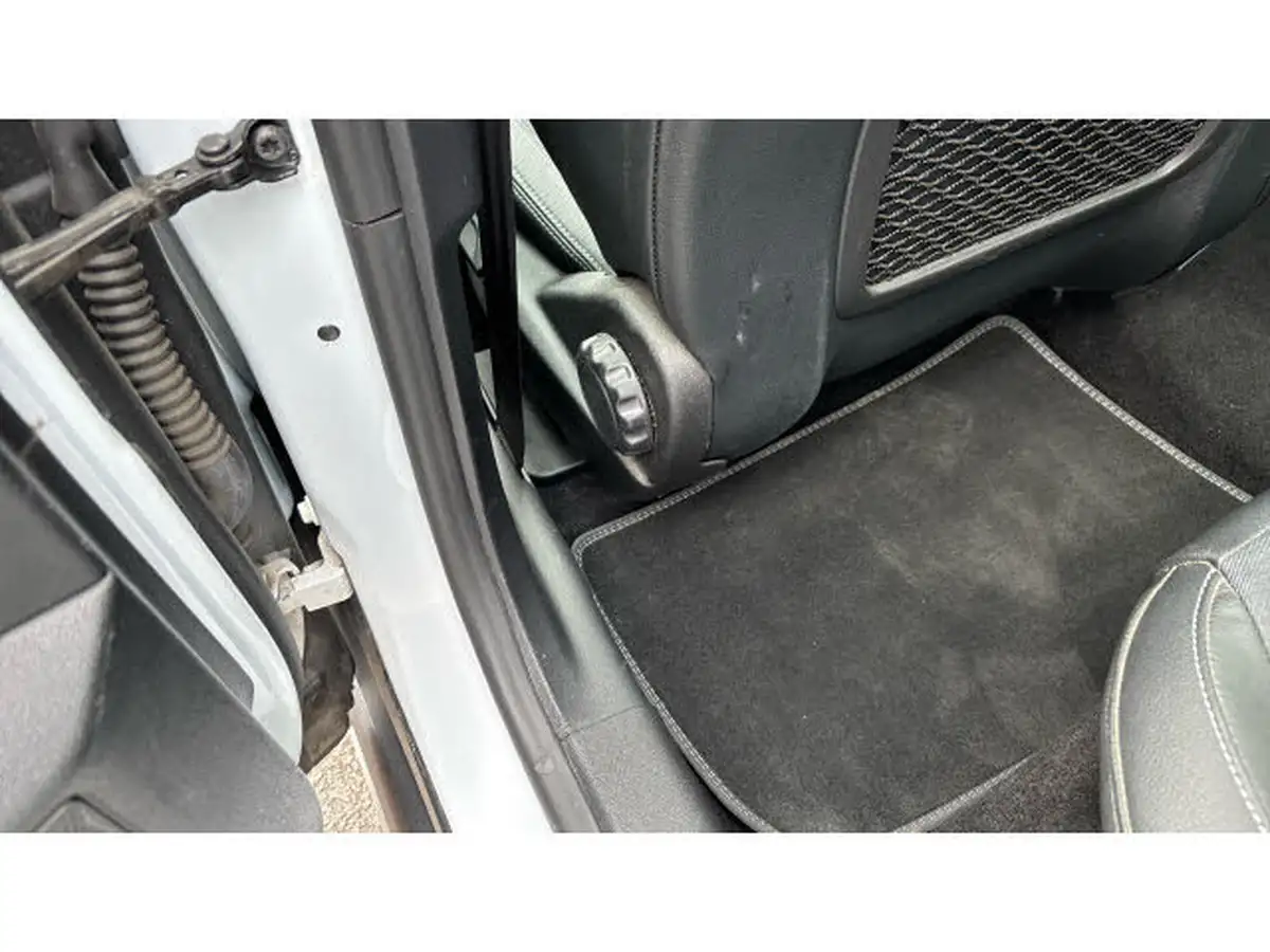 2019-ford-focus-10t-active-x-hatchback-big-47