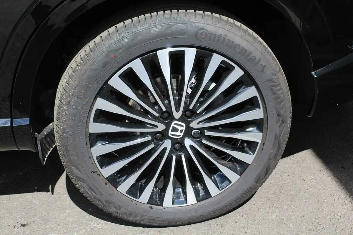 2024-honda-eny1-e-advance-big-17