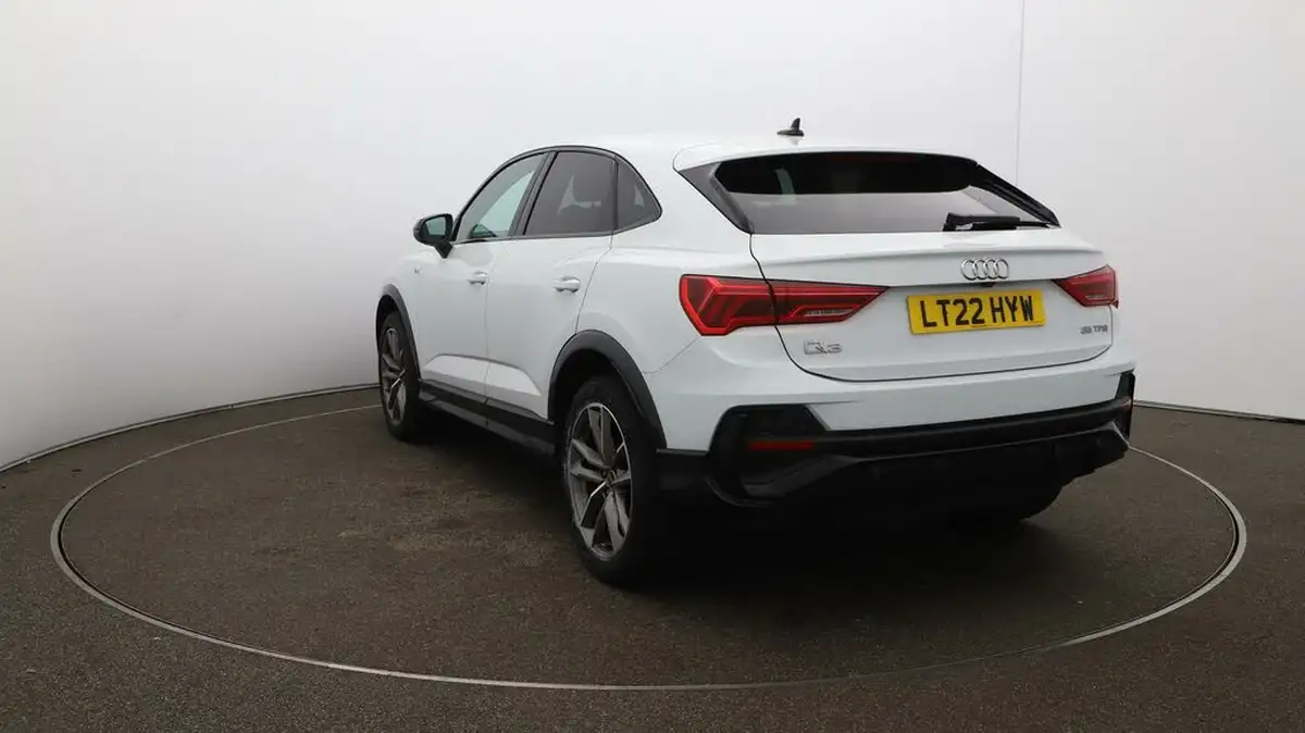 2022-audi-q3-15-35-tfsi-black-edition-cod-sportback-s-tronic-big-53