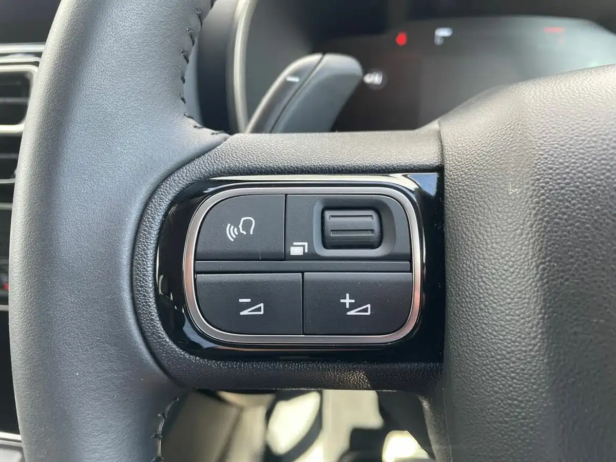 2023-citroen-c5-aircross-12-puretech-shine-130ps-ss-eat8-big-15
