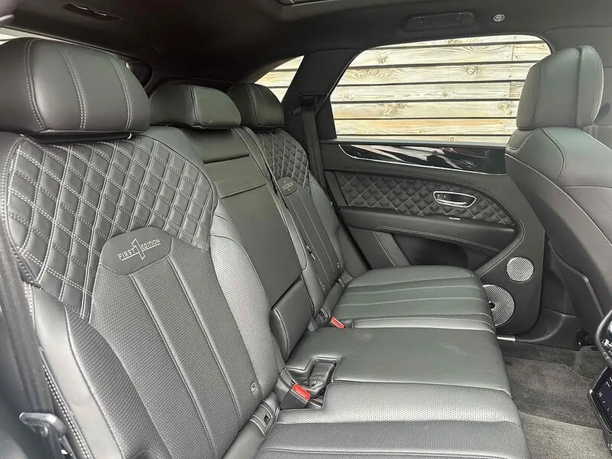 2020-bentley-bentayga-40-v8-550ps-big-15