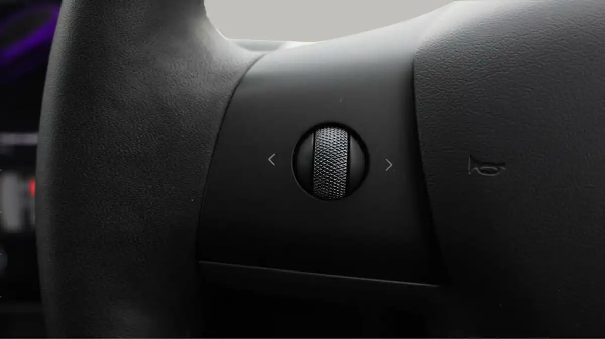 2021-tesla-model-3-e-long-range-awd-big-20