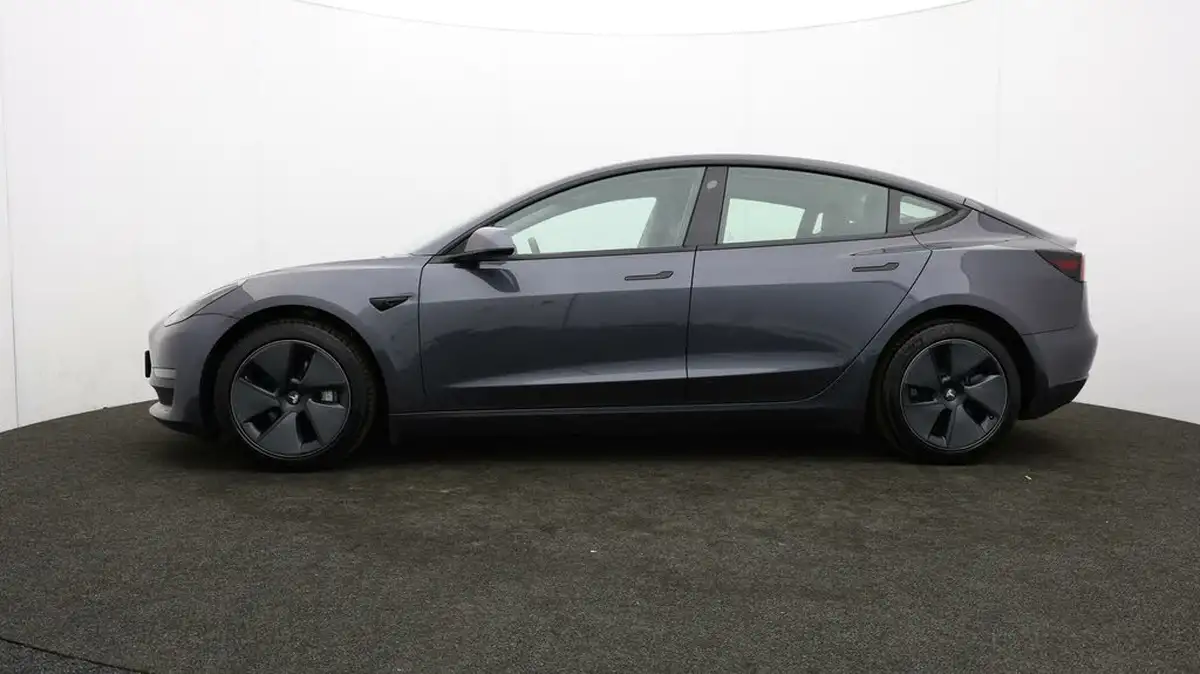 2021-tesla-model-3-e-long-range-awd-big-61