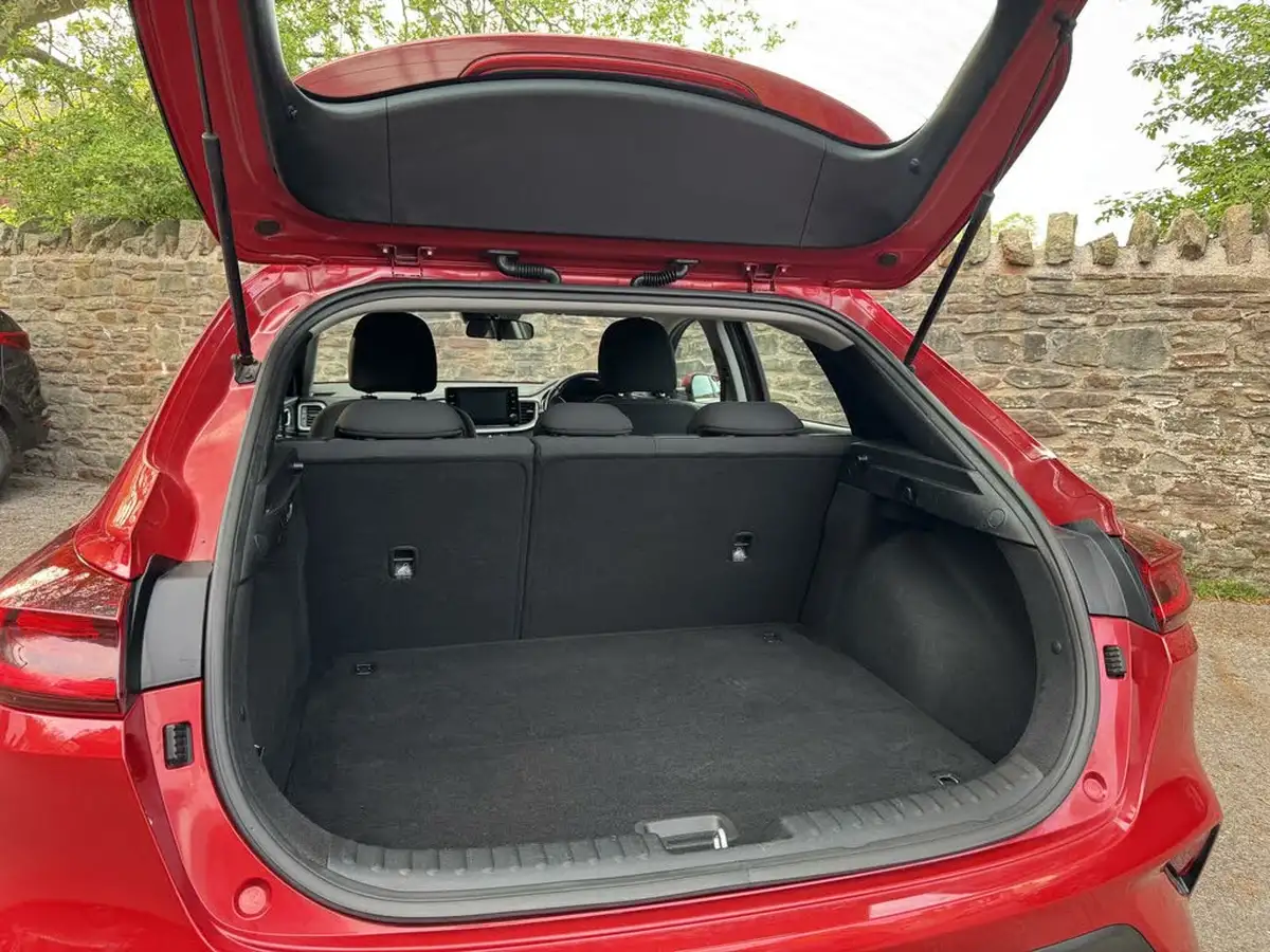 2020-kia-xceed-10-t-gdi-2-big-35