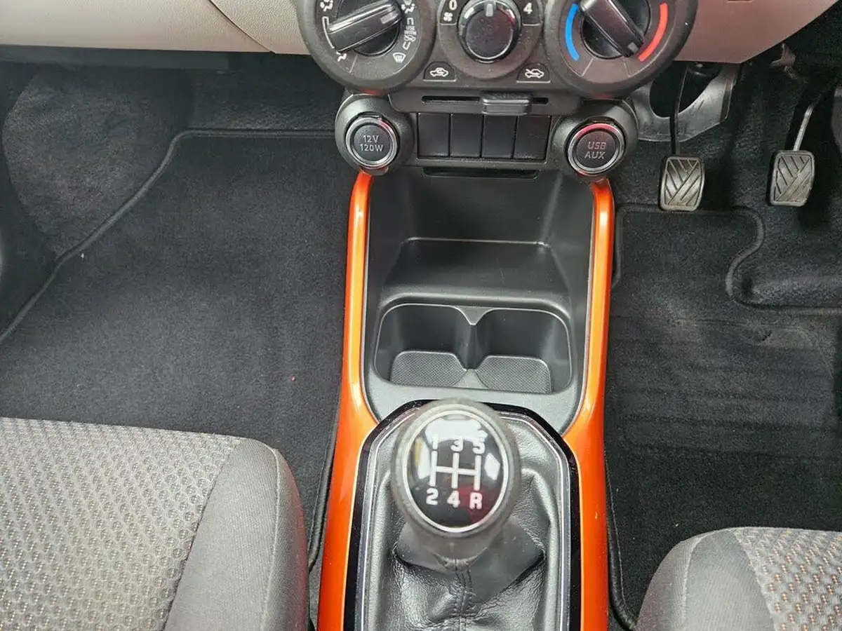 2018-suzuki-ignis-12-dualjet-sz3-big-11