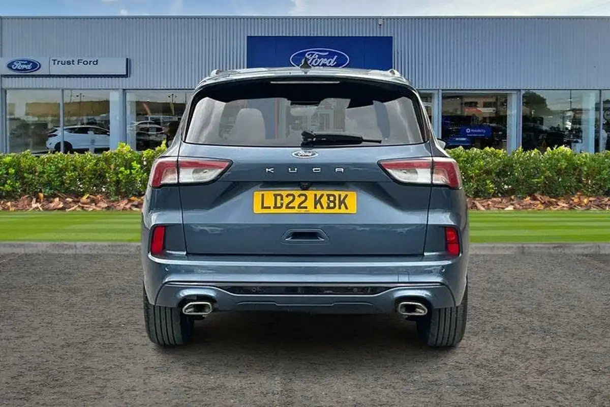 2022-ford-kuga-big-6