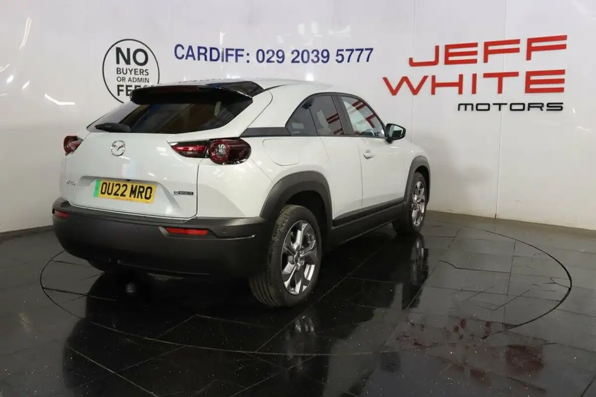 2022-mazda-mx-30-e-se-l-lux-big-6
