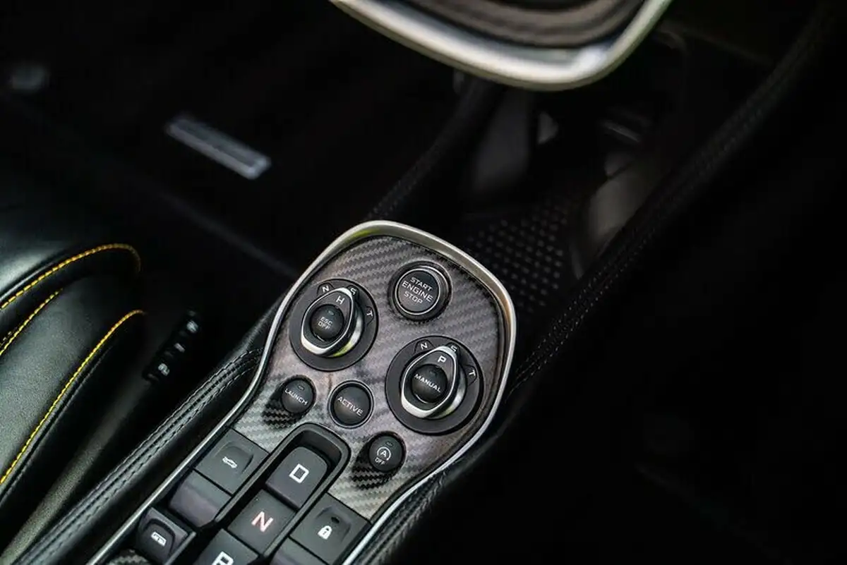 2019-mclaren-570s-38-coupe-big-37