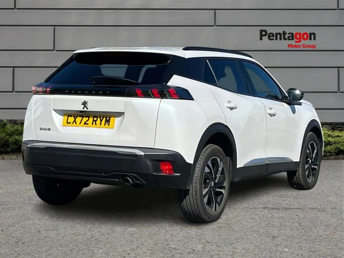 2023-peugeot-2008-suv-12-puretech-allure-premium-100bhp-big-3