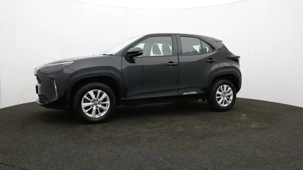 2021-toyota-yaris-cross-15-vvt-i-icon-big-55