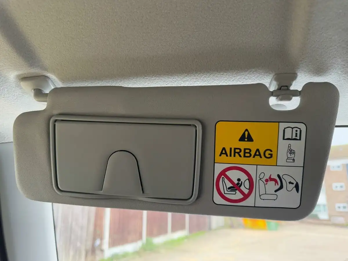 2024-suzuki-jimny-15-sierra-4wd-big-26