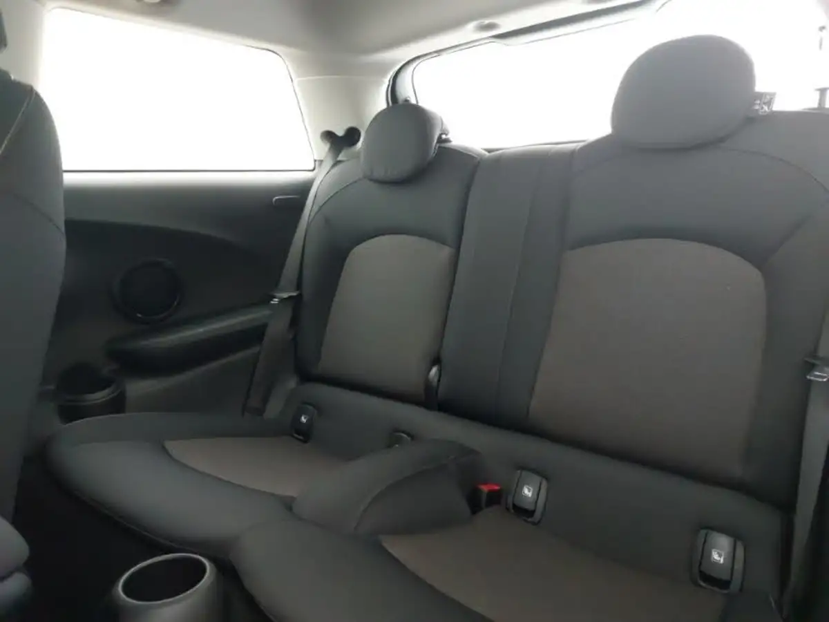 2021-mini-cooper-15-cooper-classic-hatchback-3d-auto-big-5