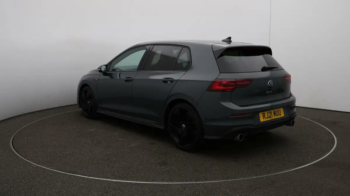 2021-volkswagen-golf-20-tsi-gti-dsg-big-56
