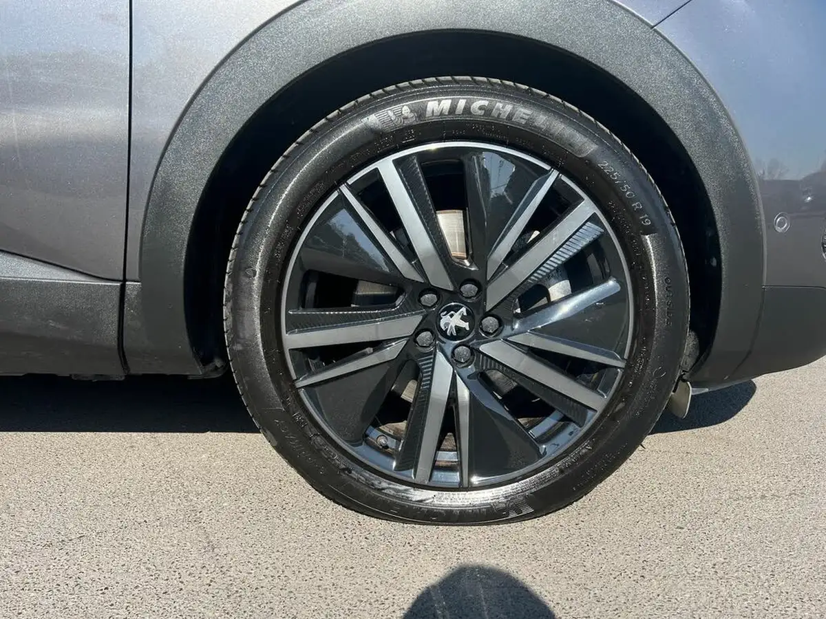 2022-peugeot-3008-suv-16-puretech-gt-premium-225bhp-hybrid-e-eat8-big-6