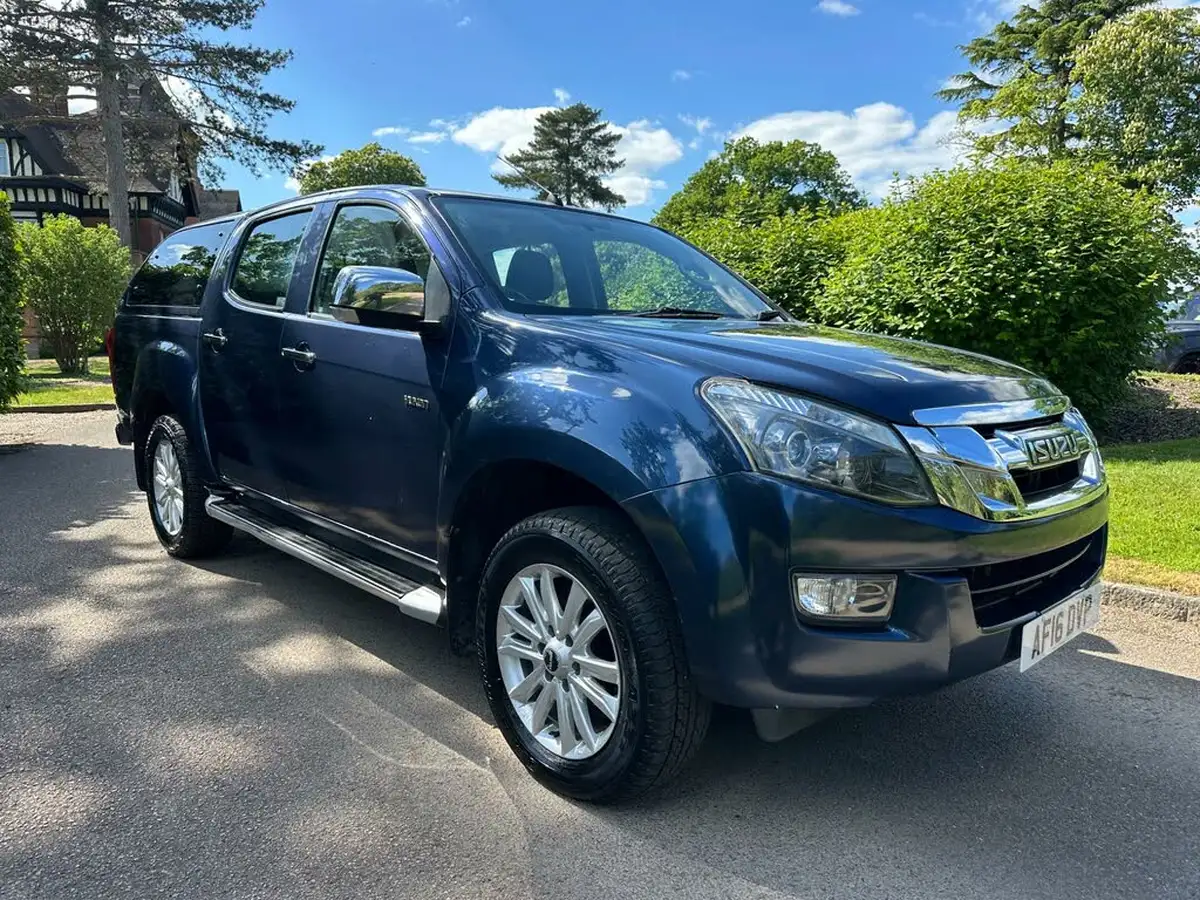 2016-isuzu-d-max-25td-yukon-huntsman-auto-big-6