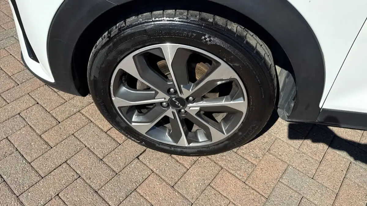 2022-kia-stonic-10-t-gdi-connect-big-15