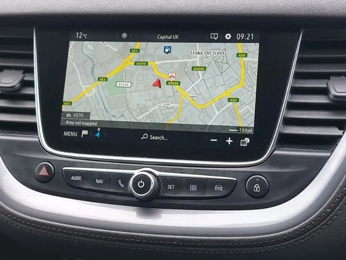 2021-vauxhall-grandland-x-12-griffin-big-11