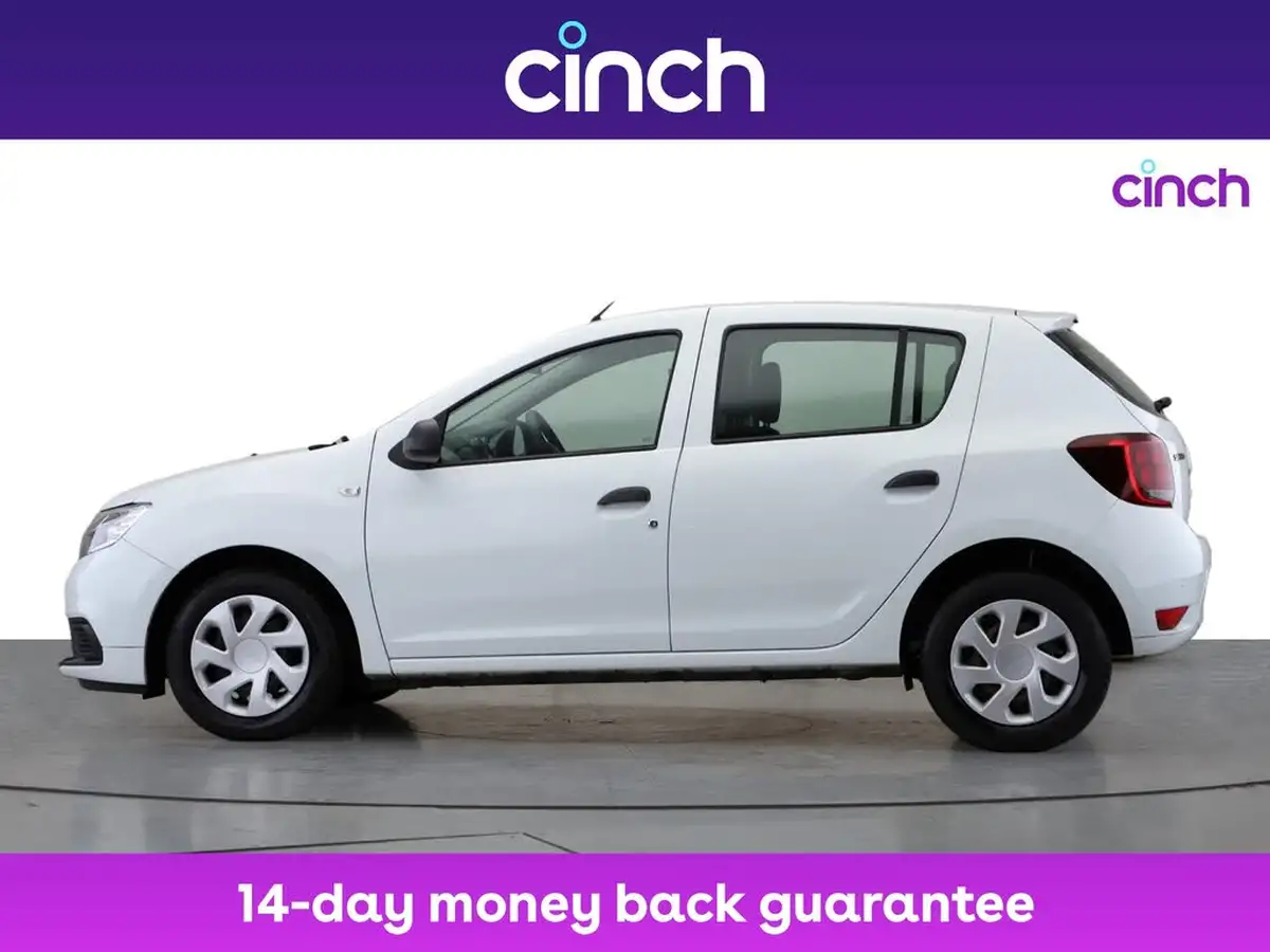 2020-dacia-sandero-10-sce-essential-big-3