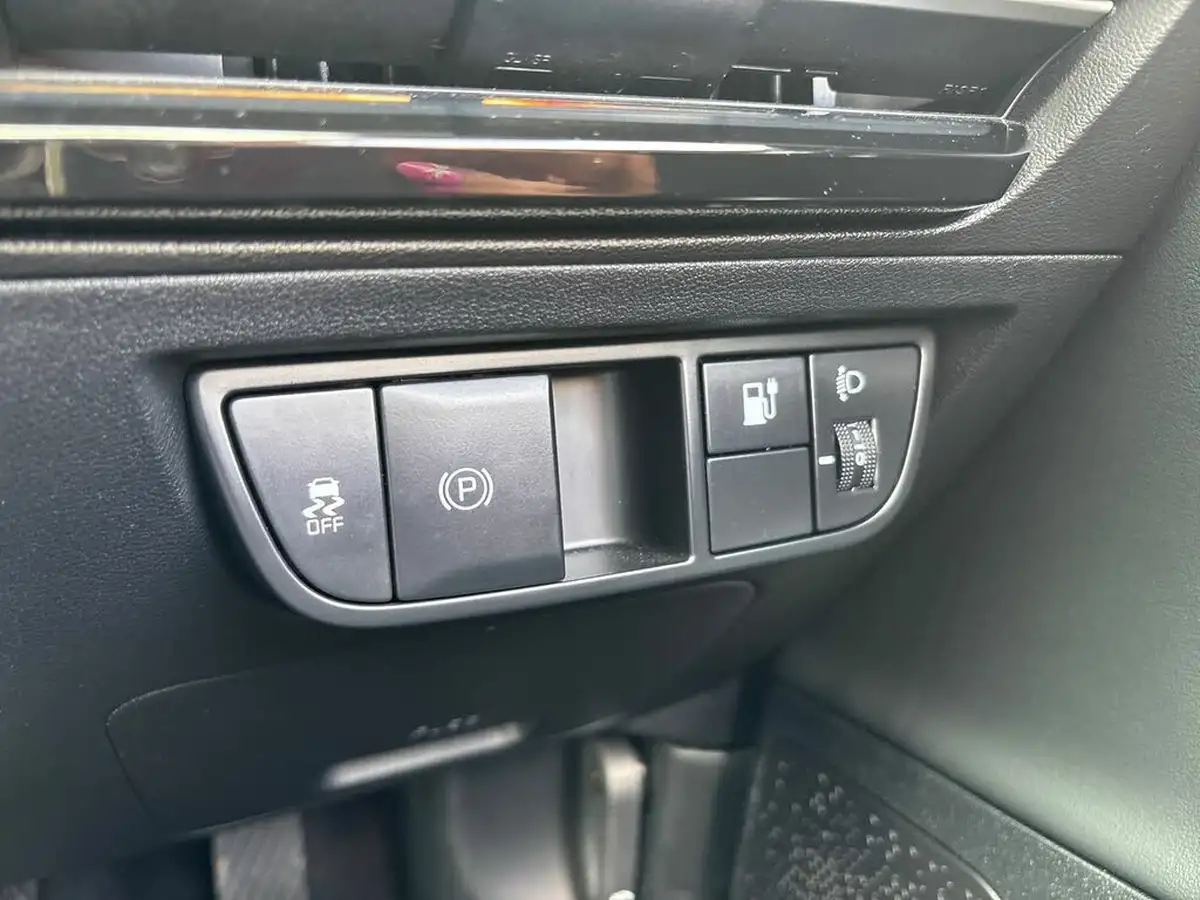 2024-kia-ev6-e-air-774kwh-lithium-ion-big-25