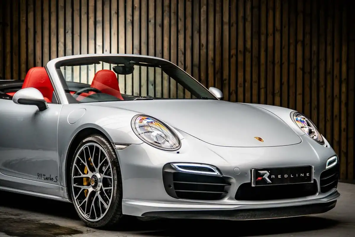 2014-porsche-911-38-turbo-s-coupe-big-12