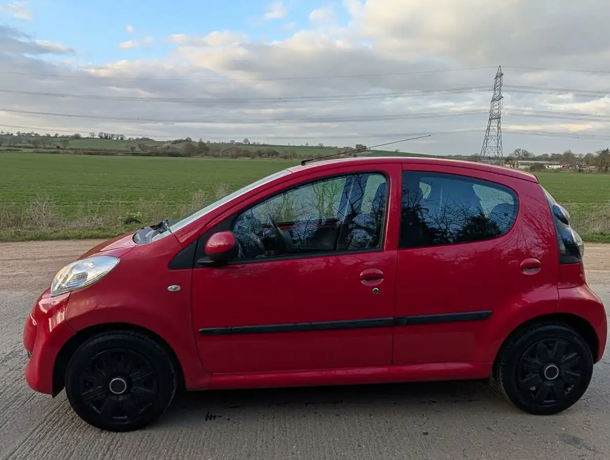2009-citroen-c1-10-vtr-5d-big-3