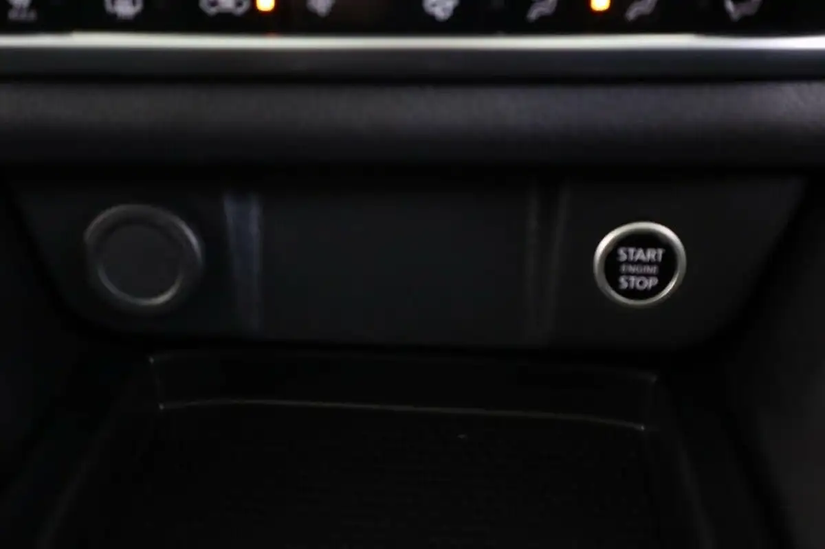 2023-nissan-qashqai-13-dig-t-n-connecta-160ps-auto-big-16
