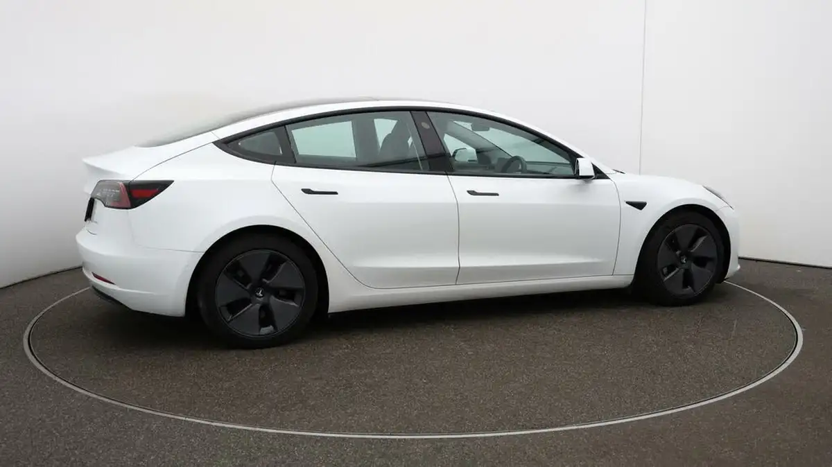 2021-tesla-model-3-e-long-range-4x4-big-43