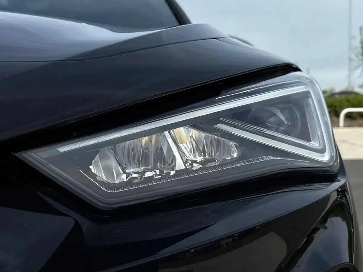 2024-cupra-formentor-20-tsi-vz2-310ps-4drive-big-25