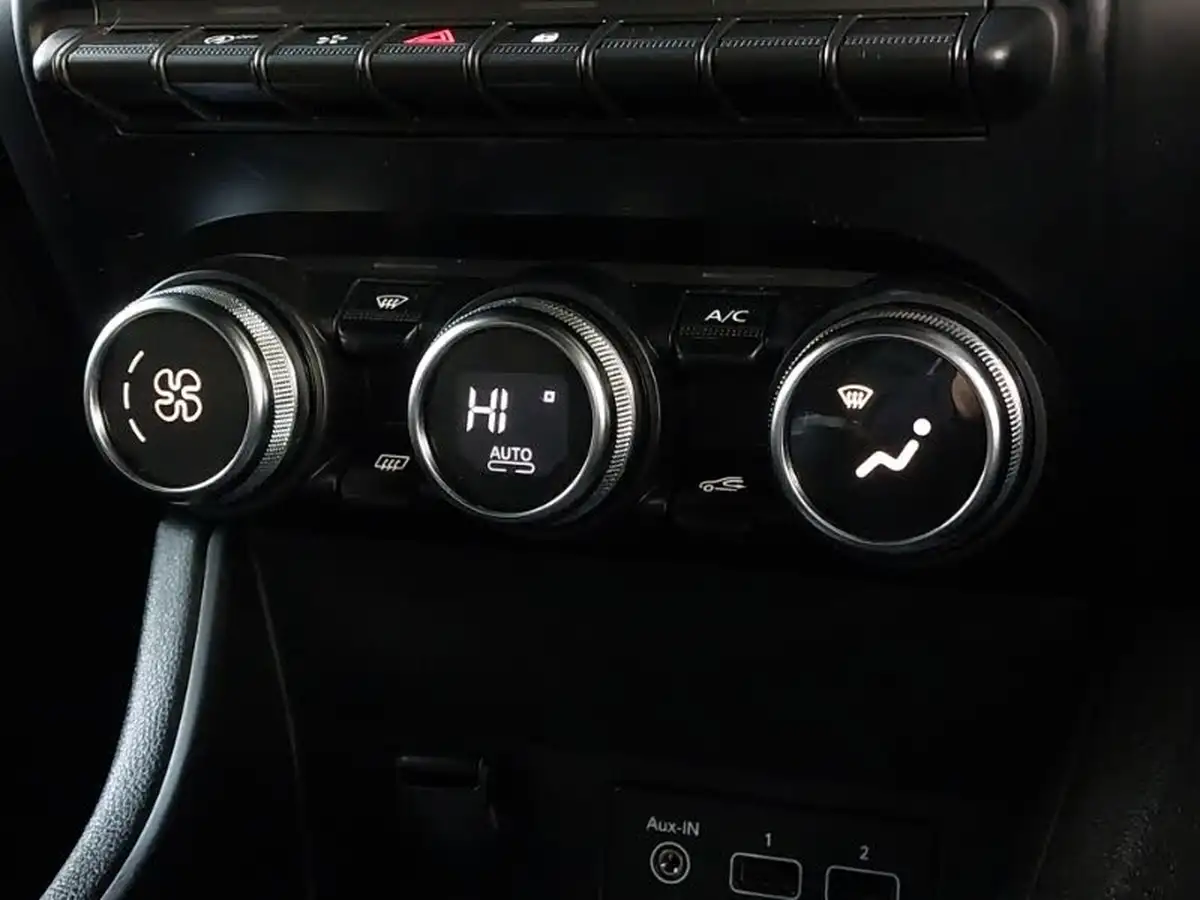 2023-renault-captur-10-tce-rive-gauche-se-big-16