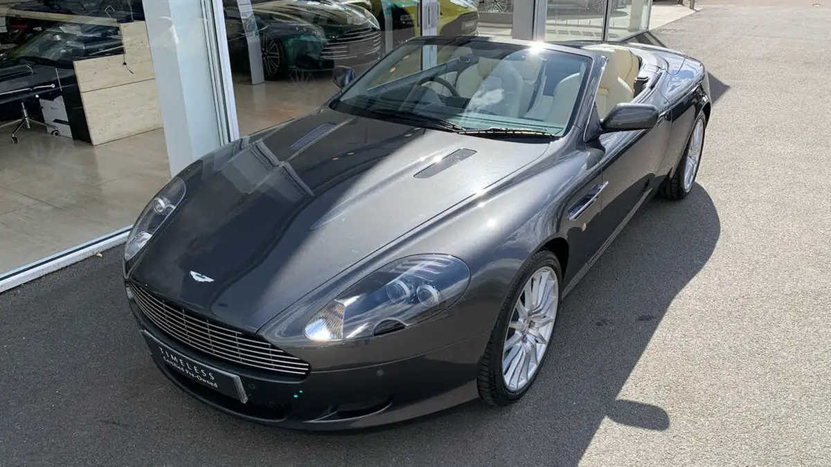 2008-aston-martin-db9-59-big-19