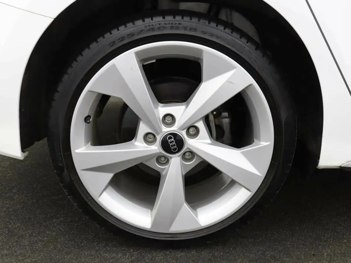 2021-audi-a3-14-40-tfsi-e-s-line-big-5