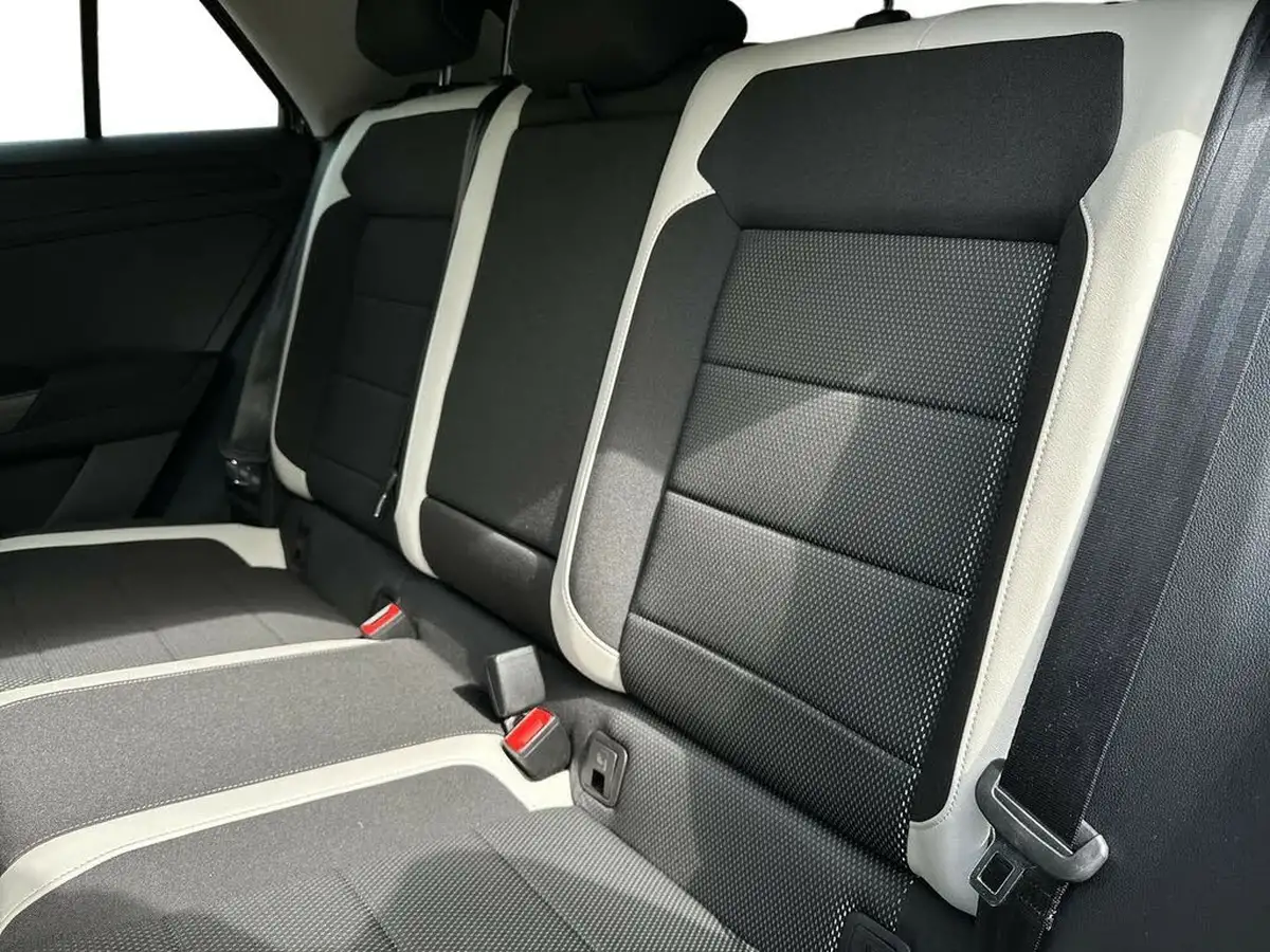 2021-volkswagen-t-roc-15-tsi-sel-dsg-big-13