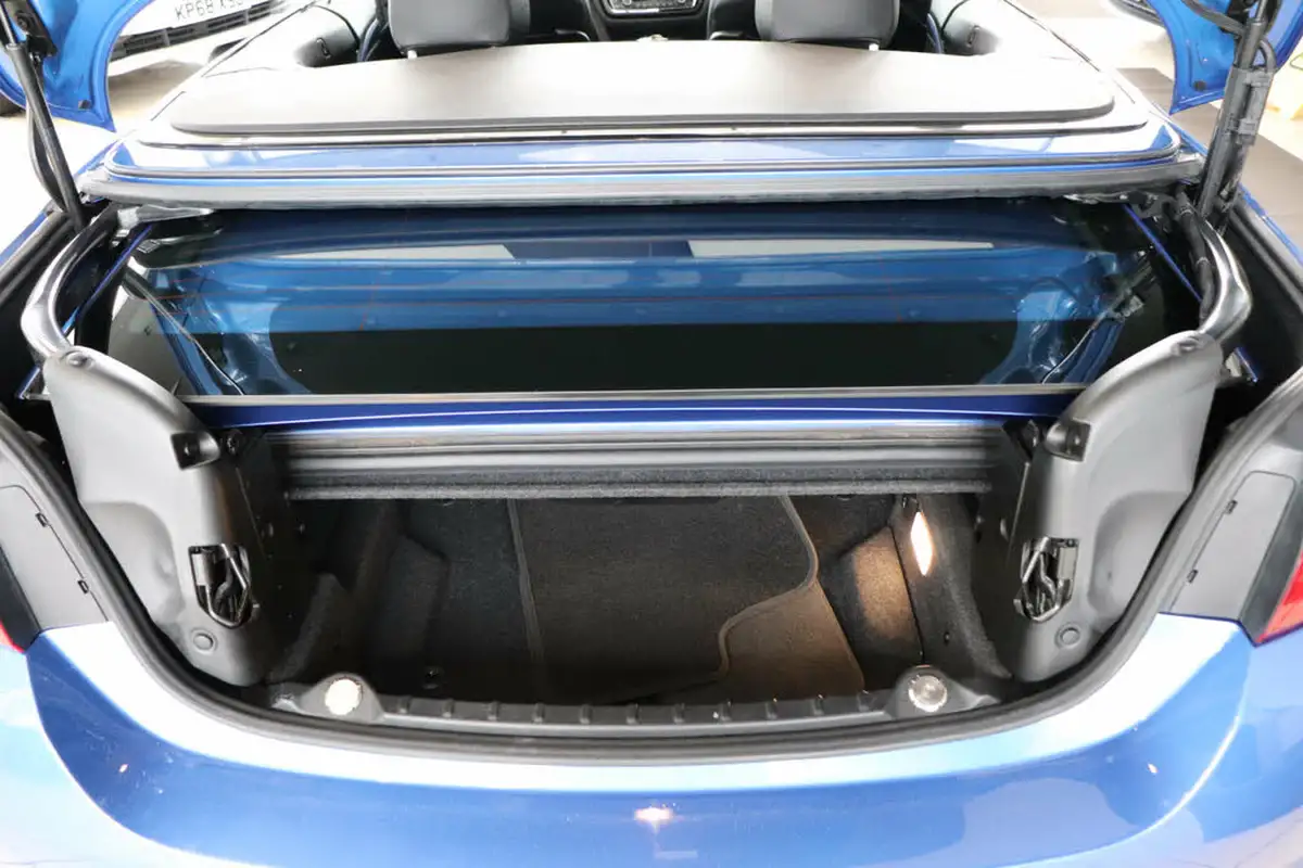 2014-bmw-4-series-20-428i-m-sport-convertible-2d-auto-big-54