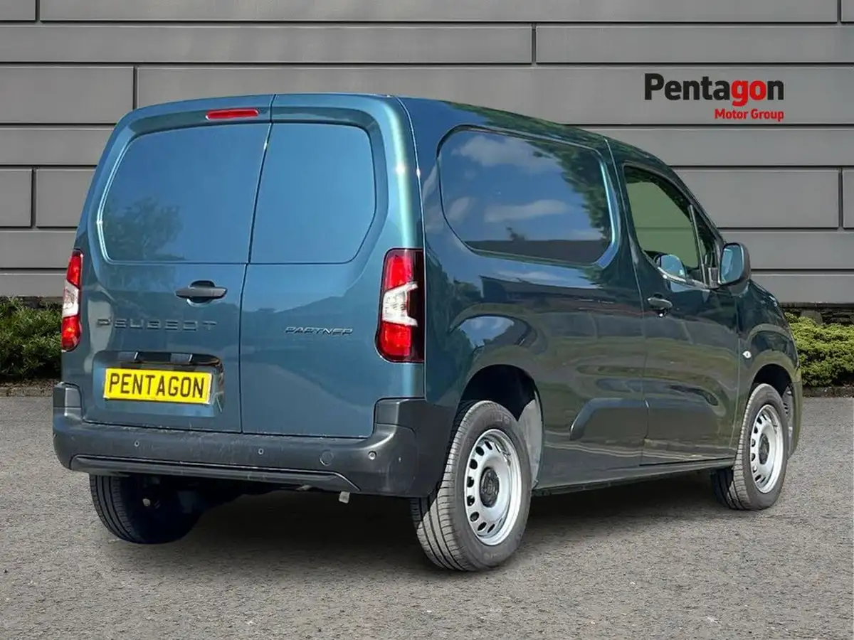 2024-peugeot-partner-15-bluehdi-professional-100pseu6d-big-3