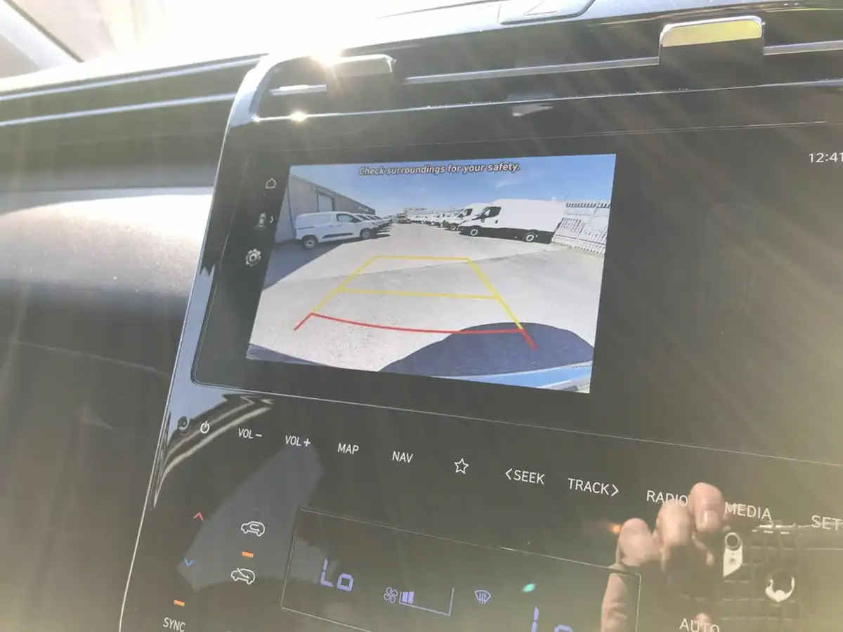 2023-hyundai-tucson-16-t-gdi-premium-150ps-big-21